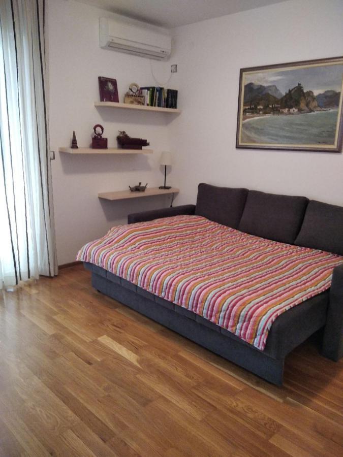 Apartmani Petrovac Na Moru Dış mekan fotoğraf