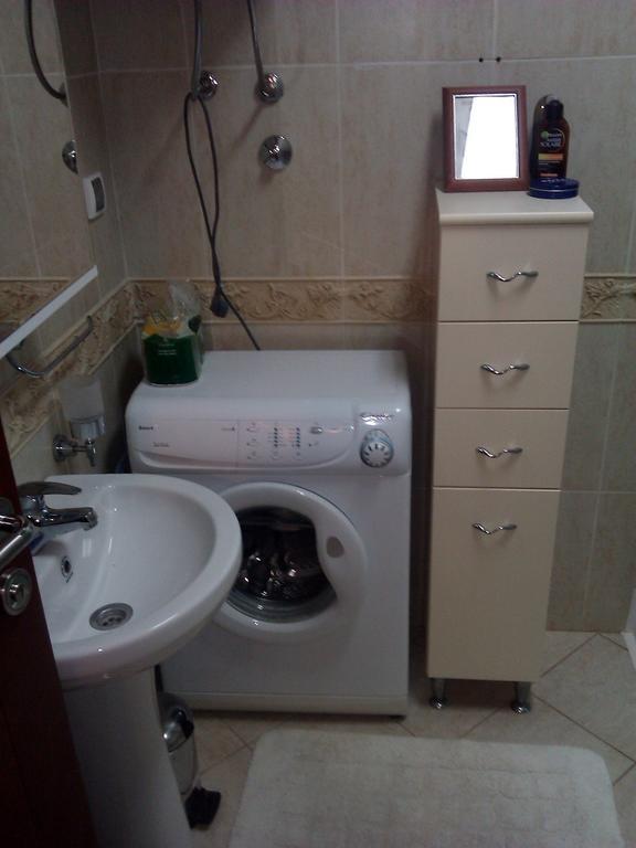 Apartmani Petrovac Na Moru Oda fotoğraf